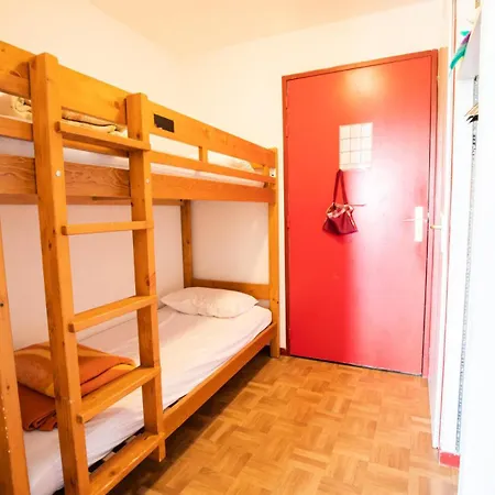 Le Cheval Blanc - 2 Pieces Pour 6 Personnes 193114 Modane