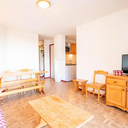 Apartment Le Cheval Blanc - 2 Pieces Pour 6 Personnes 193114 Modane
