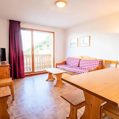 Le Cheval Blanc - 2 Pieces Pour 6 Personnes 193114 Modane